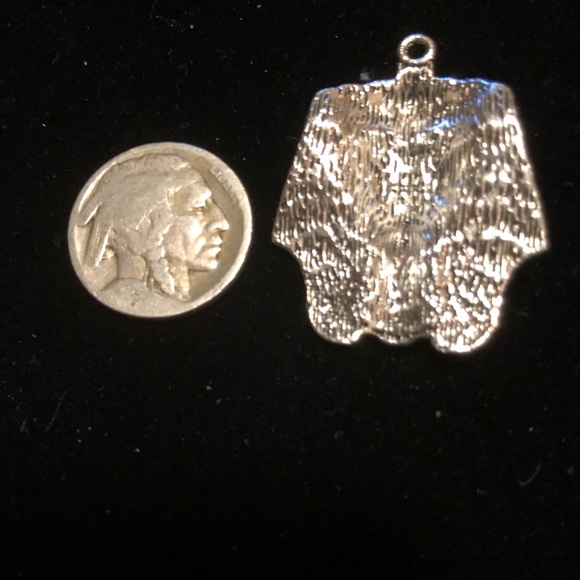 Egyptian Symbol Charm Pendant - Picture 3 of 4